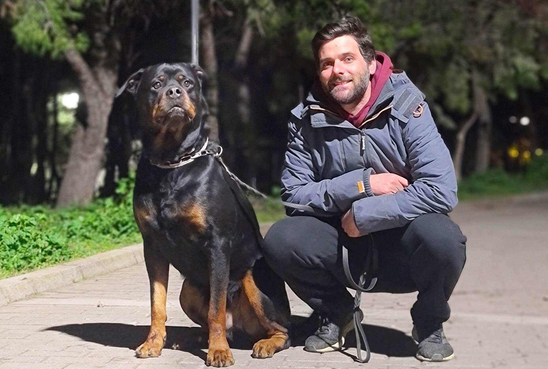 Alex Verriopoulos - Dog Trainer